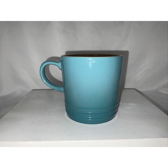 NEW Le Creuset Stoneware Coffee Mug Cup 12oz Caribbean Blue Green Fade Ombre - Picture 3 of 6